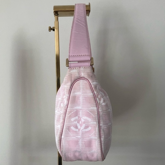CHANEL Pink Travel Line Shoulder Bag - Picture 5 of 16